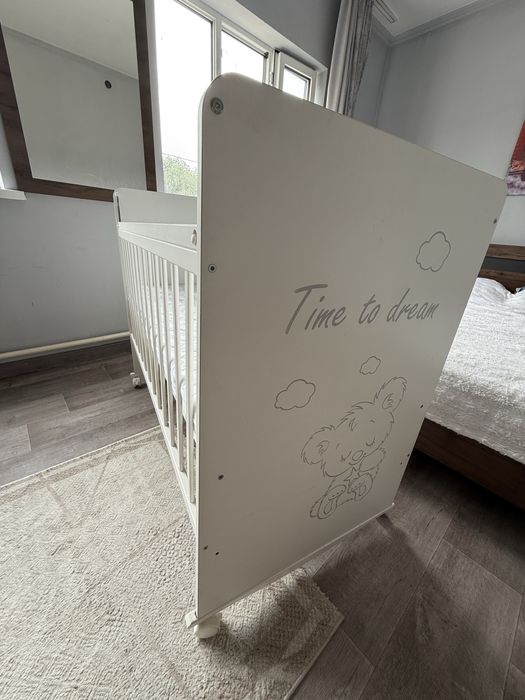 Манеж б/у в отоичном состоянии