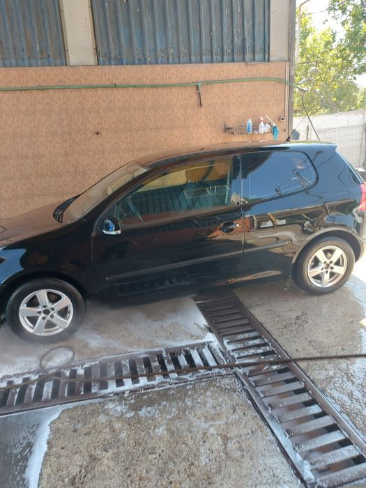 Vând golf 5 2006 2.0 diesel
