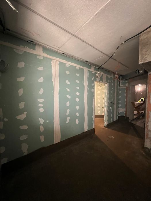 Profesionisti in gips-carton , tavane , pereti despartitori , scafe