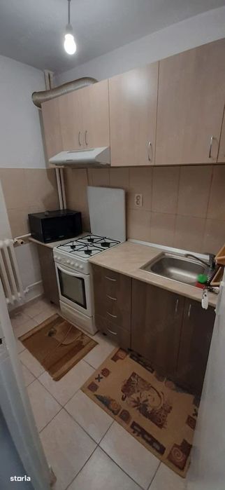 Garsonieră de închiriat – Tătărași, zona Flora – Doi Băieți | 33 mp |