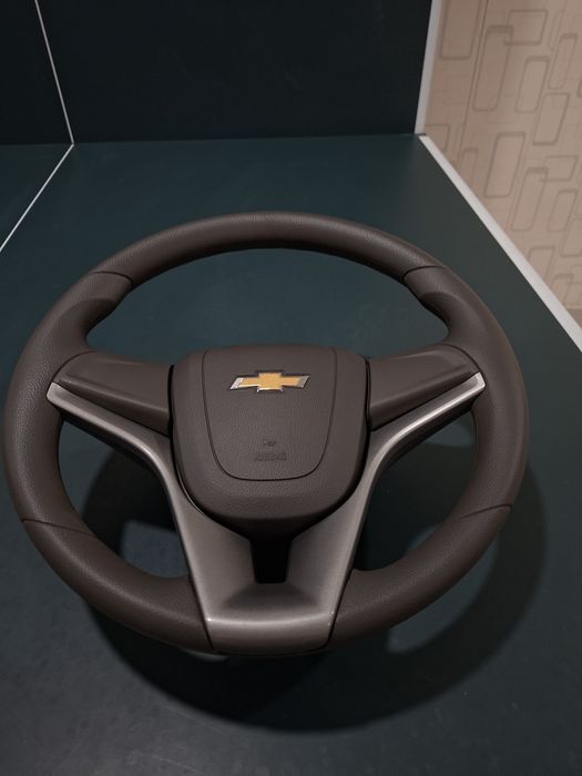 Оригинал Руль от Кобальта Новый