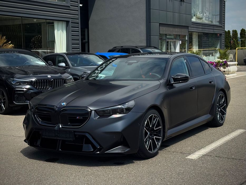 BMW M5 115.495 Euro+TVA/Finantare Leasing/