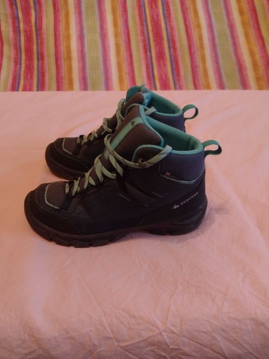 Детски боти Decathlon