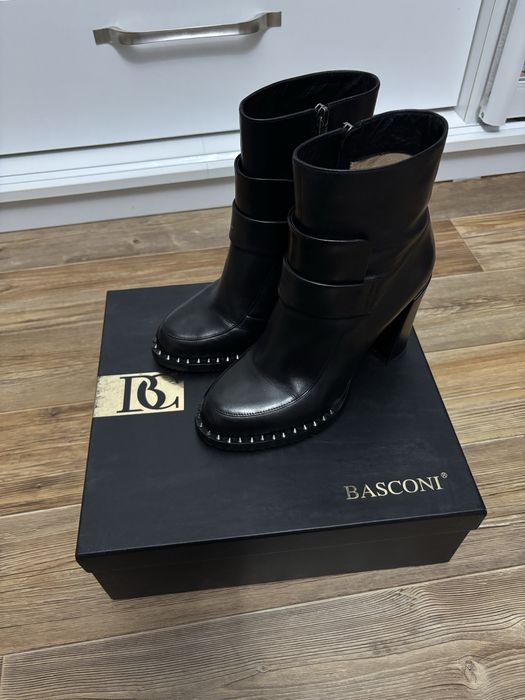 Продам обувь, женские ботильоны, туфли