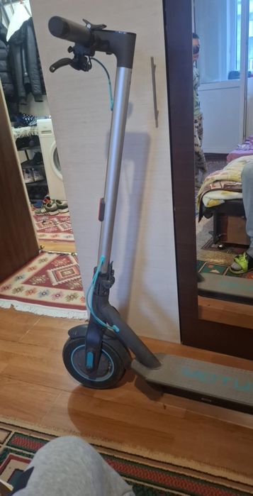 Se vinde trotineta Motus !