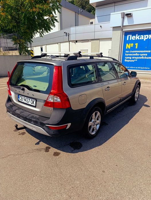 Volvo XC70 2.4 D5 185 k.c. 4x4 - 6009 евро