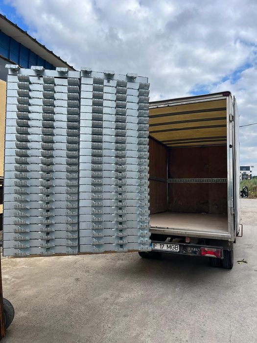 Închiriez schela și popii metalici ofer montaj și transport