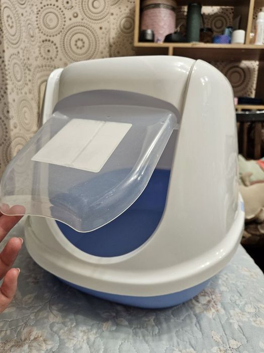 Кошачий лоток, закрытый