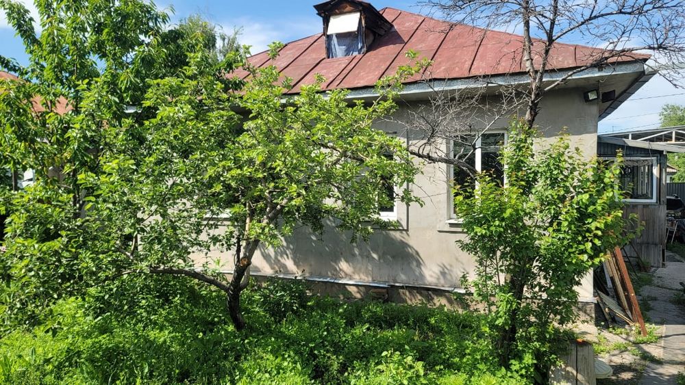 Продам дом в центре Талгара.