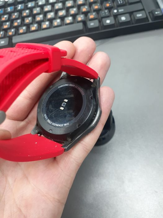 Продам смарт часы самсунг