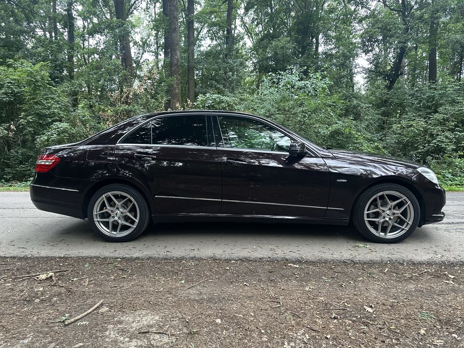 Mercedes E-Class  E 220 CDI / W212