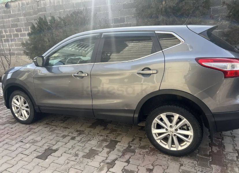 Ниссан кашкай 2014 год