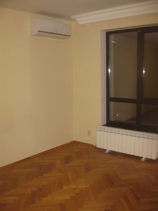 Дава се под наем Двустаен апартамент в София, Център - 69 кв.м за 548.25 € - Снимка #4