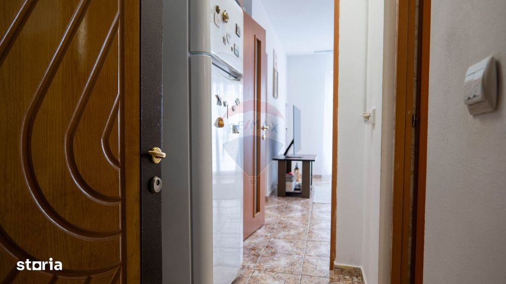 Garsonieră în vilă modernă (2015) | Liniște și intimitate