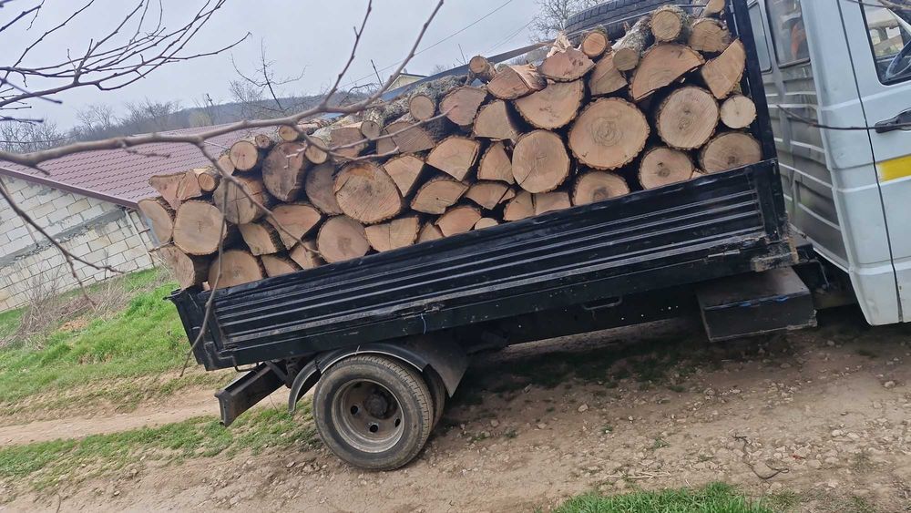 Lemn de foc  esență tare si esenta moale teila metru ster si taiate si despicate la cerinta clientului