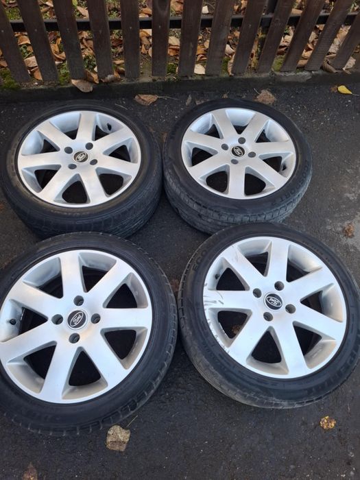 Vând roti Ford cu cauciucuri de vara