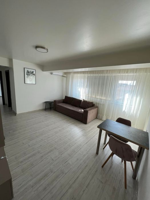 Apartament 2 camere Zona Vivo Mall
