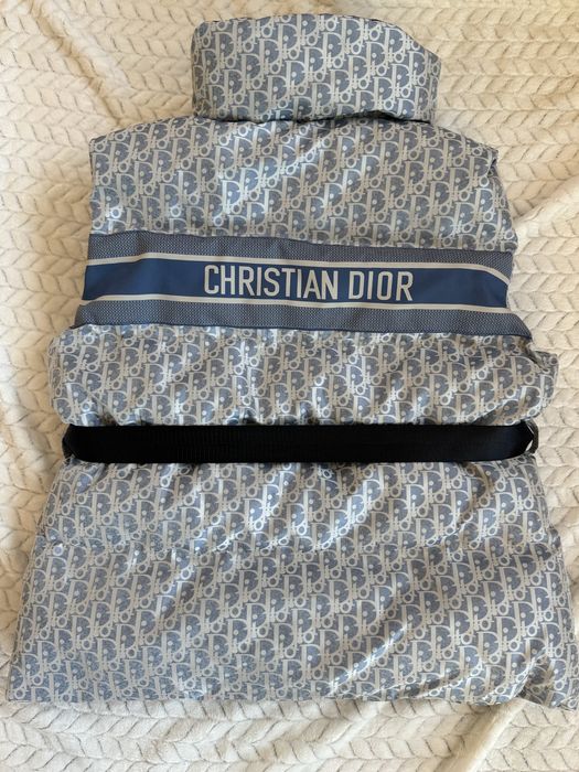 Дамски зимен елек нов