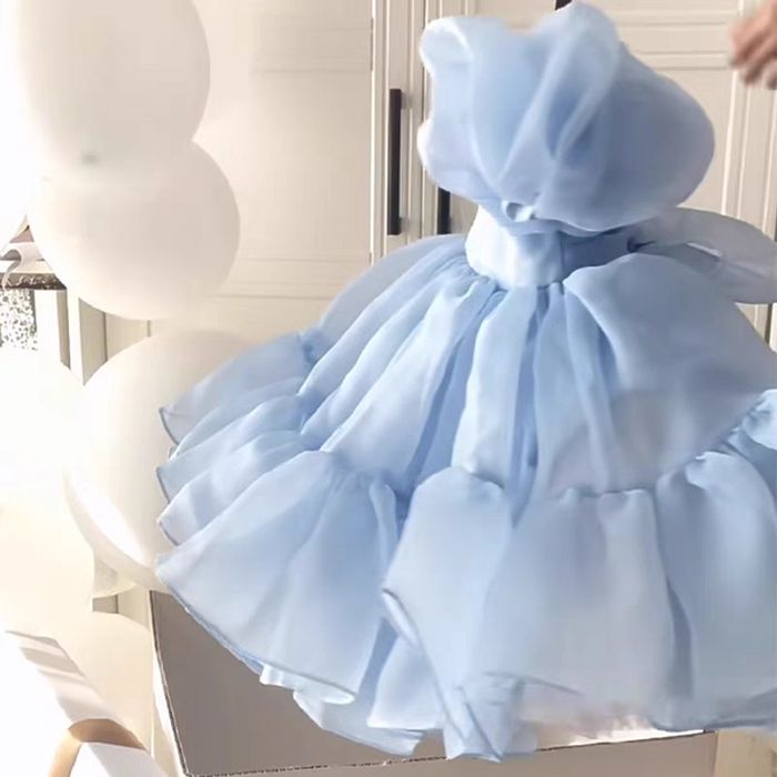 Детское воздушное, нарядное платье.