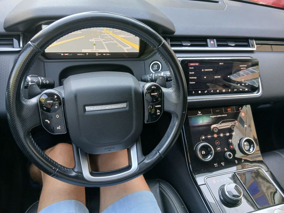 Range rover velar