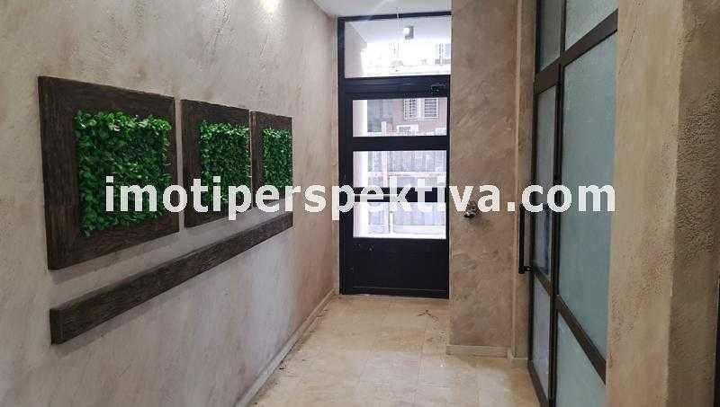 Продава се Едностаен апартамент в Пловдив, Център - 41 кв.м за 2040 €/кв.м - Снимка #1