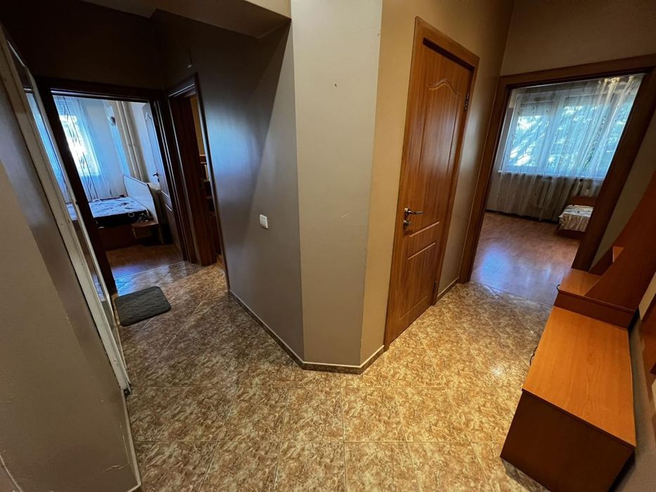 Продава се Тристаен апартамент в София, Борово - 68 кв.м за 3795 €/кв.м - Снимка #3