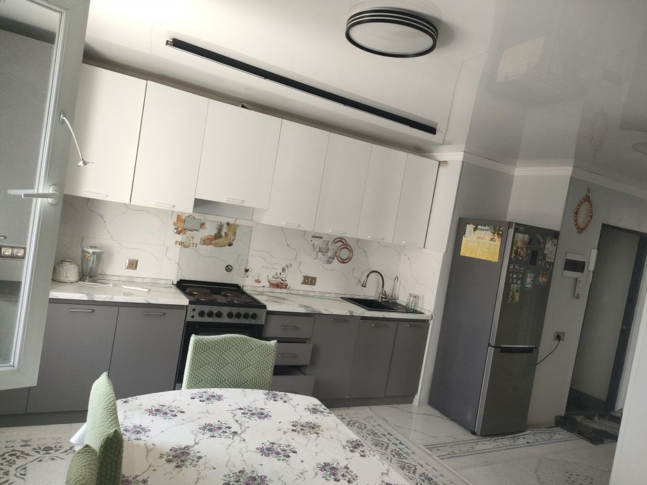 Квартира 3 комнатная