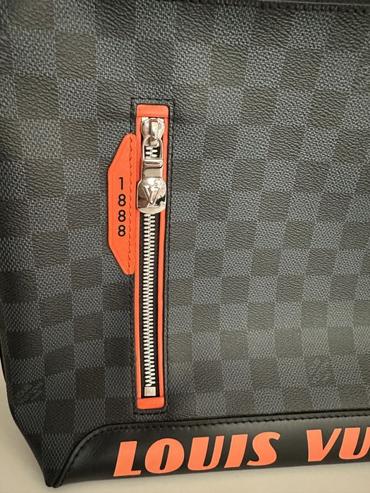 Чанта Louis Vuitton Discovery Limited edition