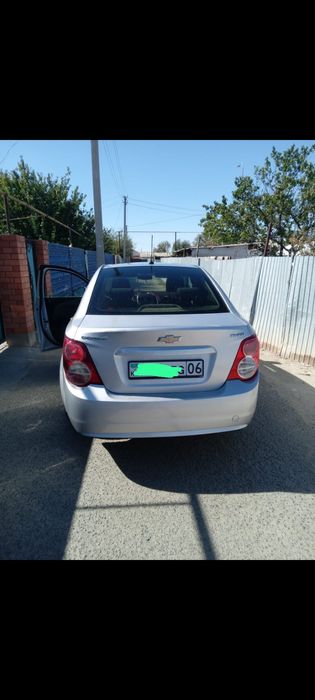 Продаётся машина  шевролет авио 2013 т300