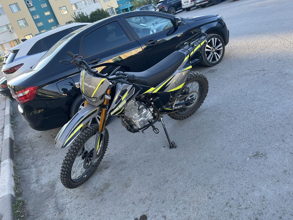 Продам мотоцикал khan 300кб