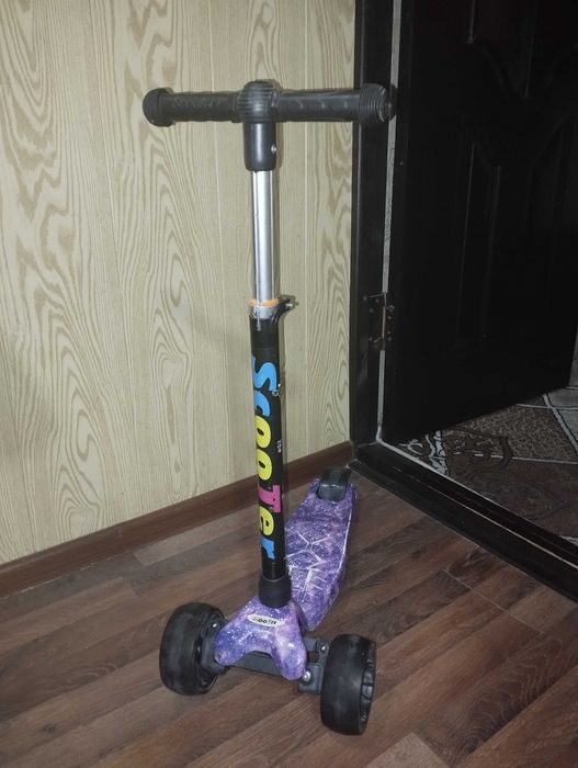 Самокат детский б/у