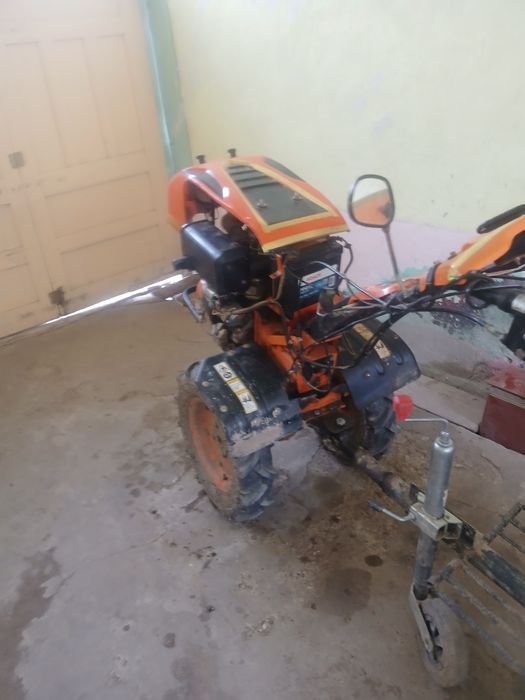 Vand motocultor, remorca, cositoare, freze, plug, grebla