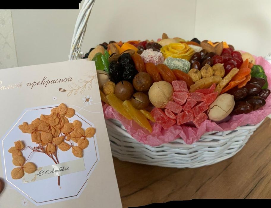 Букет из сухофруктов