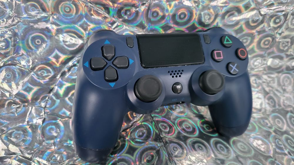 Лимитиран контролер джойстик пс 4 playstation 4 pc компютър