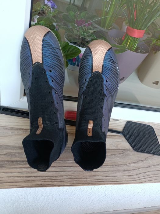 Продам бутсы air zoom 39-40