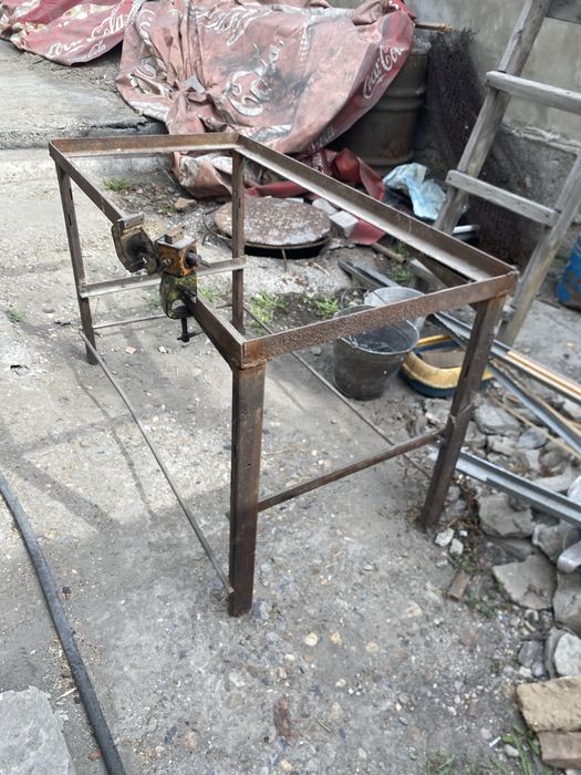 Продам раму под верстак не дорого