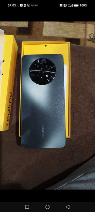 Мобилен телефон  чисто нов