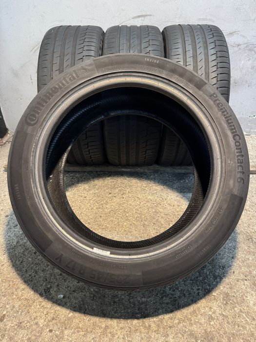 Гуми 235/45/17 CONTINENTAL Premium Contact