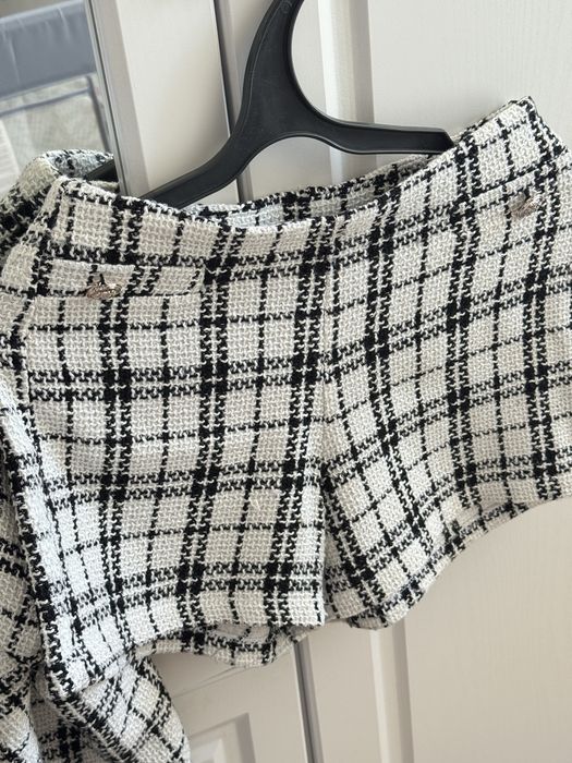Продам косюм твидовый в клетку