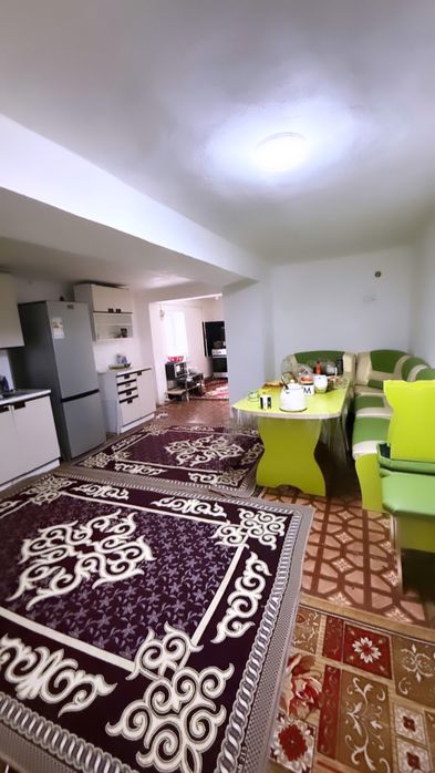 Срочно продаётся 2-ых этажный дом .