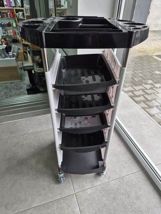 Фризьорска количка