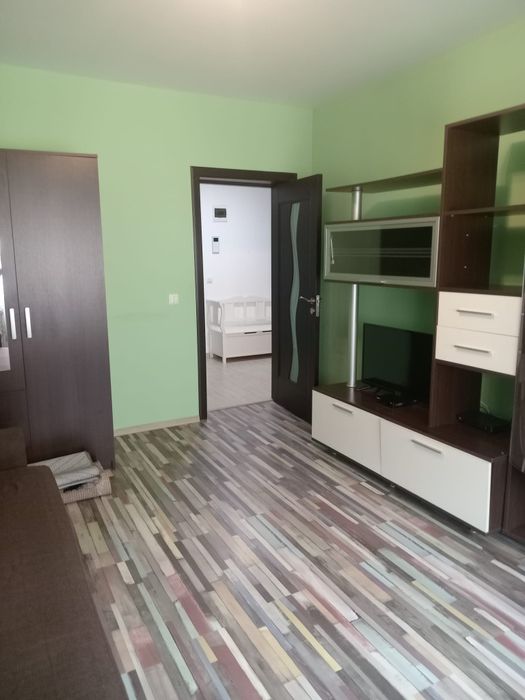 Apartament cu teren inclus