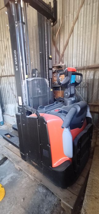 Transparent Toyota SPE160L