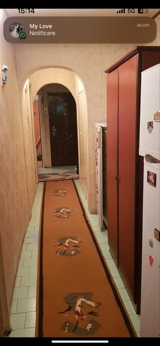 Vand apartament 3 camere..