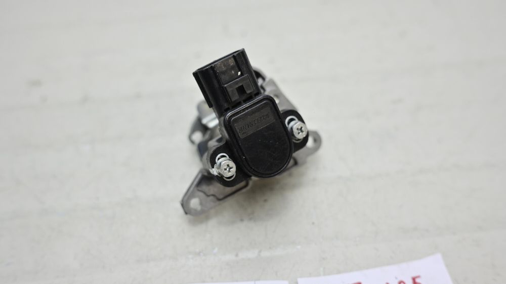 Rampa Admisie Corp Acceleratie Yamaha YZF-R125 2008 - 2012