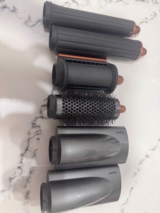 Продам стайлер Dyson Airwrap HS05 оригинал