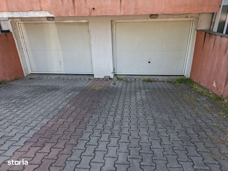 Apartament cu 3 camere si garaj - super pret