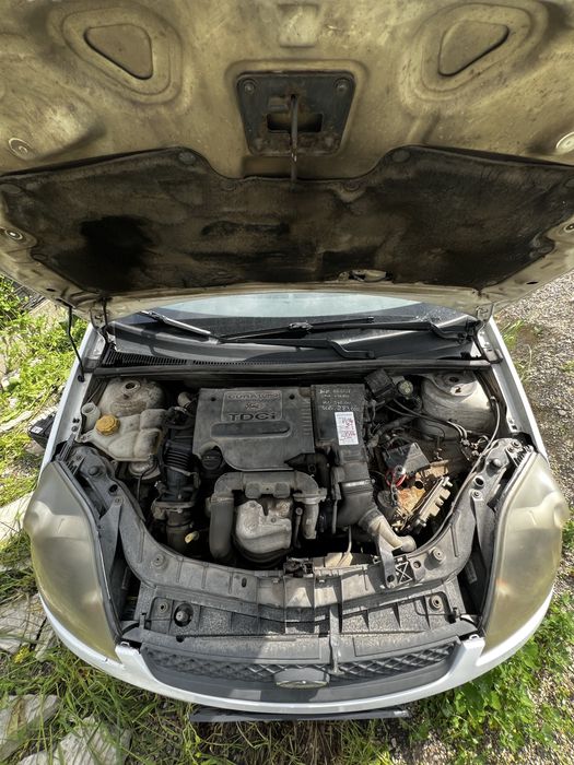 Vand Ford Fiesta an 2007,1.6 TDCI, acte valabile
