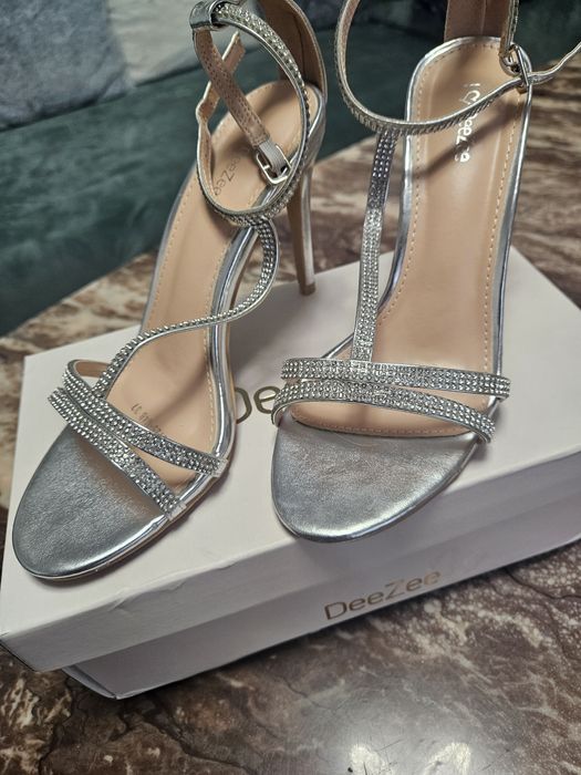 Sandale superbe marime 37