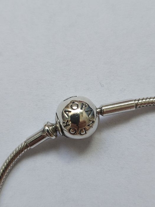 Brățară Pandora Essence